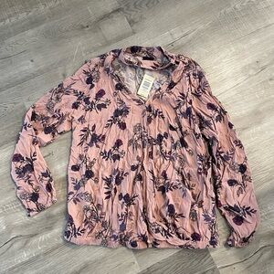 Torrid Blouses Flower size 0 NEW